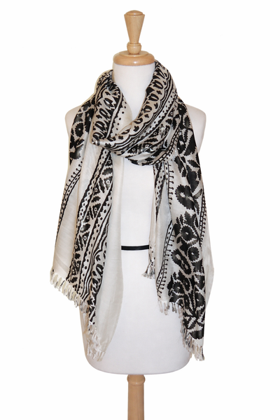 Wanderfolk Wrap